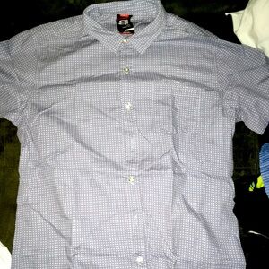 Ego SlimFit button-down shirt size medium "Denim Remastered"
